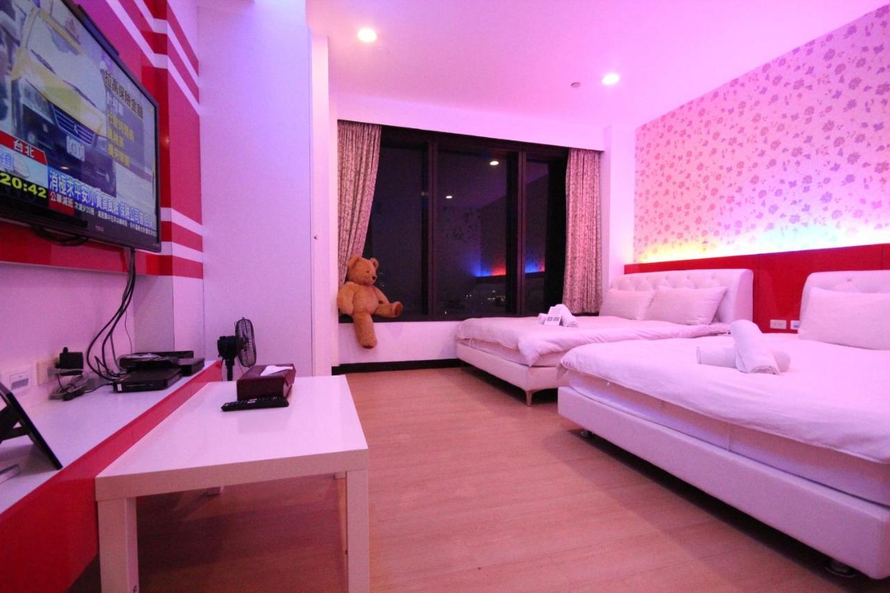 Ferienwohnung 85 Pries Kaohsiung Exterior foto